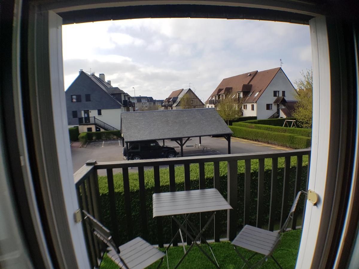 Le Cocon Cabourgeais Apartment ภายนอก รูปภาพ